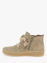 Women's Lance Desert Bootie 73.733.12