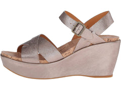 Ease Women's Ava 2.0 Gold Sandal