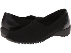 Women's Traveler Black Stretch Fabric Slip On