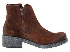Women's Wander Seal Brown Suede Boots