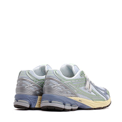 Men 1906R Ice Blue Melon Water U1906RNE