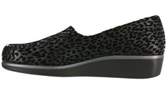 Women's Bliss Black Leopard Slip-On