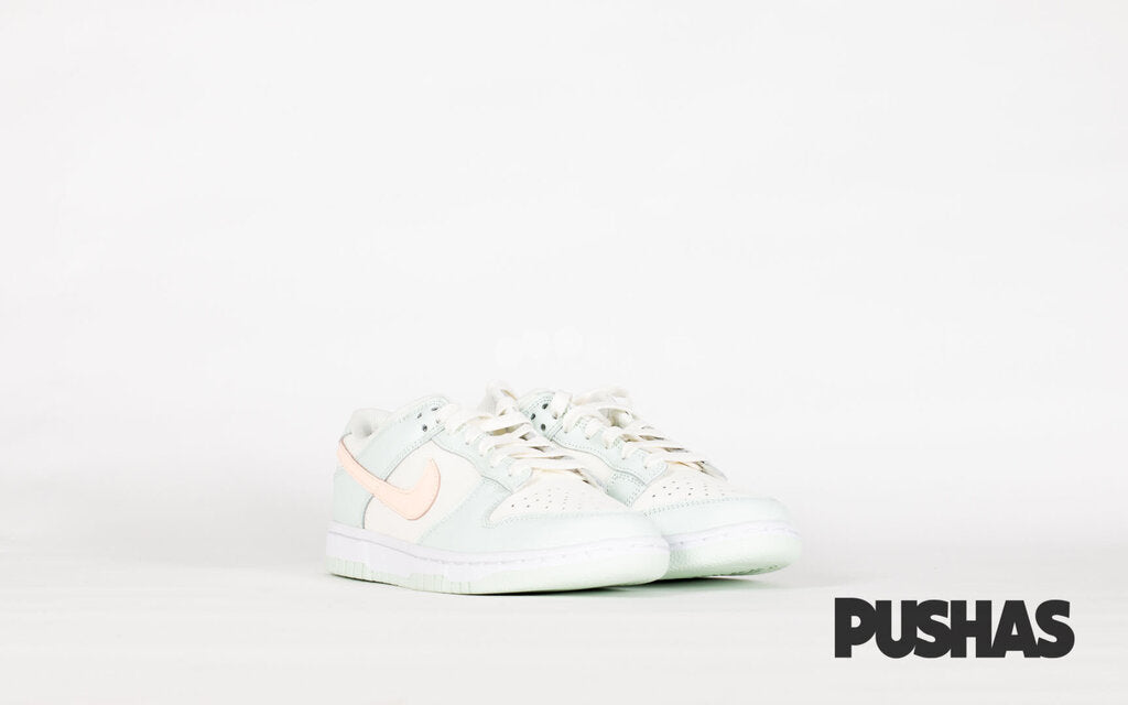 Dunk Low Barely Green W 71Afa
