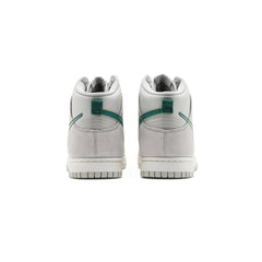 Dunk High Se First Use Green Noise 8320B