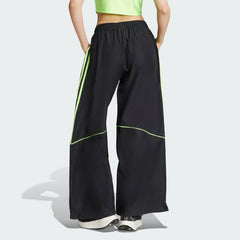 Women's adidas Teamgeist Adicolor Oversized Woven Track Pant
