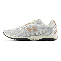 New Balance 204L Sneaker Womens