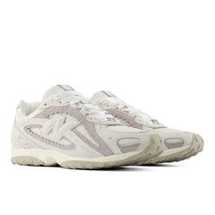 New Balance 204L Sneaker Womens