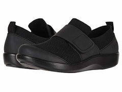 Women's Qwik Black Out