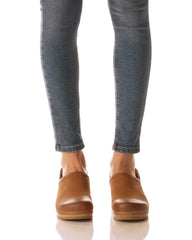 Women's Brenna Tan