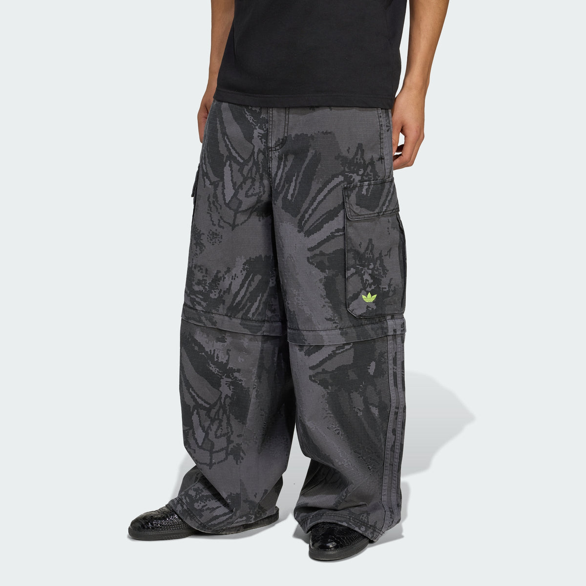 Men's adidas Zip-Off Cargo Pants