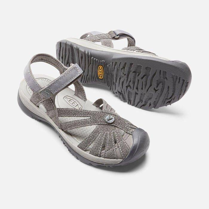 Women's Rose Gargoyle Raven Sandal