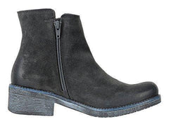 Women's Wander Oily Midnight Suede Boots