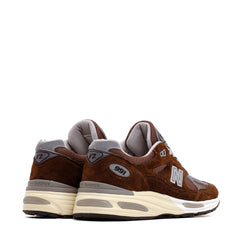 Unisex Made in UK 991v2 Pinecone U991BR2