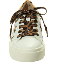 Women's Yolen White Nappa With Camel Chag